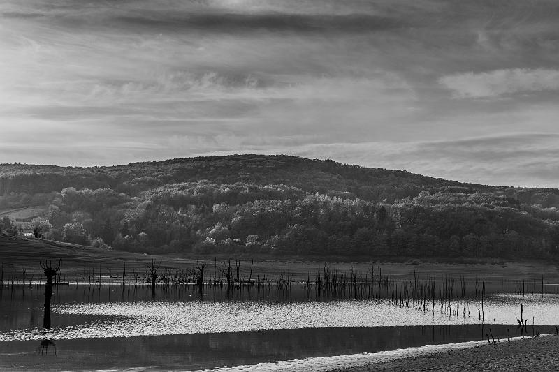 2018_11_04_Lac de Panneciere (0038).jpg - Lac de Pannecière (novembre 2018)